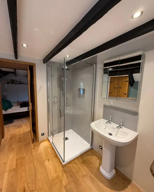 kingsbridge_goveton_ensuite_installer