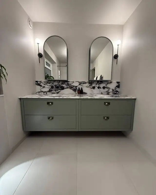 entis-4-5-his-and-hers-basins-plymouth